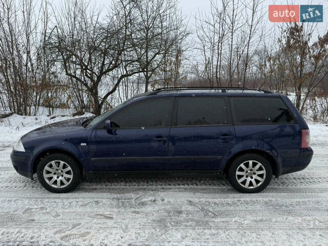 Синий Фольксваген Пассат, объемом двигателя 1.9 л и пробегом 300 тыс. км за 3850 $, фото 3 на Automoto.ua