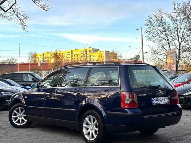 Синий Фольксваген Пассат, объемом двигателя 1.9 л и пробегом 210 тыс. км за 1550 $, фото 2 на Automoto.ua