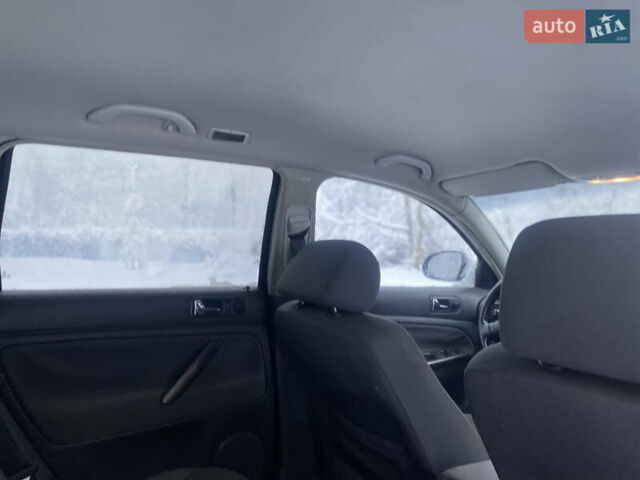 Синій Фольксваген Пассат, об'ємом двигуна 1.9 л та пробігом 350 тис. км за 3000 $, фото 9 на Automoto.ua