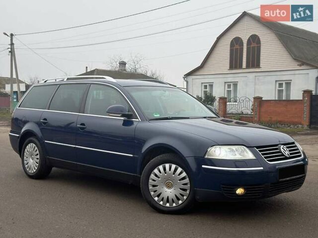 Синий Фольксваген Пассат, объемом двигателя 0 л и пробегом 225 тыс. км за 4490 $, фото 1 на Automoto.ua