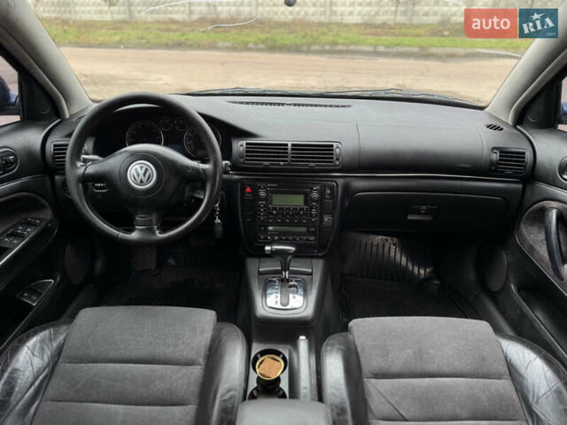 Синий Фольксваген Пассат, объемом двигателя 1.8 л и пробегом 300 тыс. км за 3600 $, фото 5 на Automoto.ua