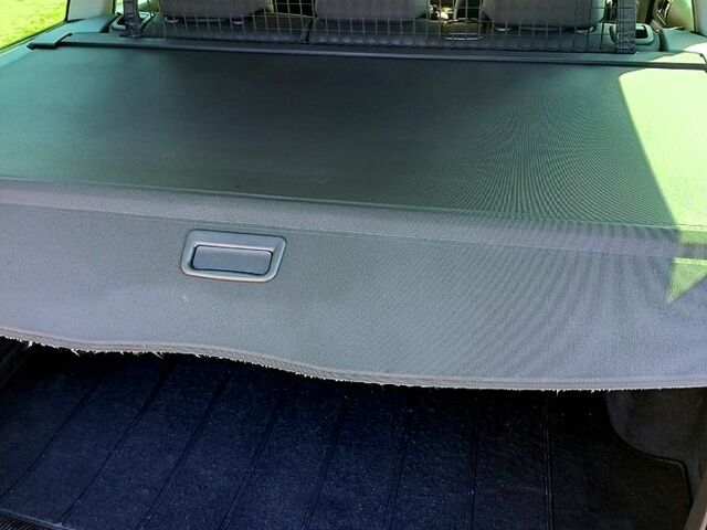 Синий Фольксваген Пассат, объемом двигателя 1.6 л и пробегом 200 тыс. км за 5000 $, фото 7 на Automoto.ua