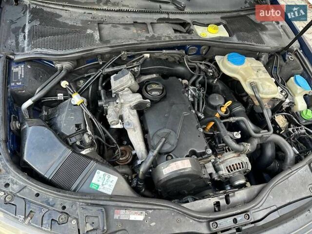 Синий Фольксваген Пассат, объемом двигателя 1.98 л и пробегом 394 тыс. км за 4300 $, фото 6 на Automoto.ua