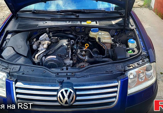 Синій Фольксваген Пассат, об'ємом двигуна 2 л та пробігом 225 тис. км за 5200 $, фото 1 на Automoto.ua