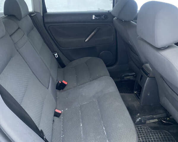 Синій Фольксваген Пассат, об'ємом двигуна 1.9 л та пробігом 350 тис. км за 3000 $, фото 8 на Automoto.ua