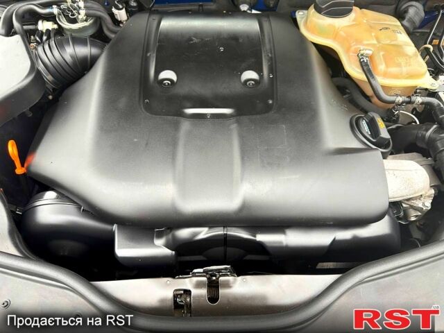 Синий Фольксваген Пассат, объемом двигателя 2.5 л и пробегом 225 тыс. км за 4490 $, фото 11 на Automoto.ua