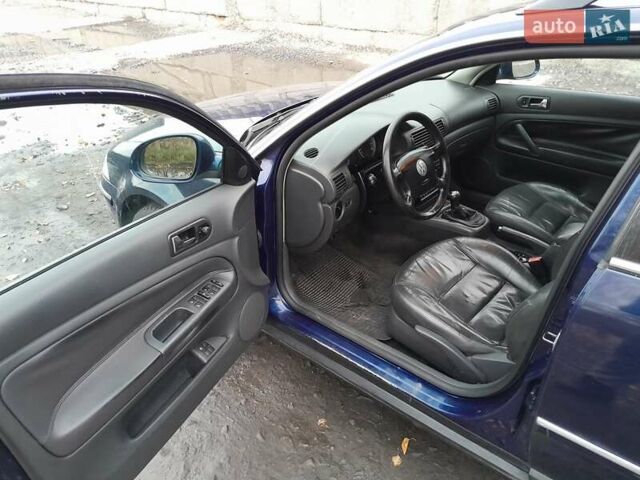 Синій Фольксваген Пассат, об'ємом двигуна 1.9 л та пробігом 367 тис. км за 3650 $, фото 8 на Automoto.ua