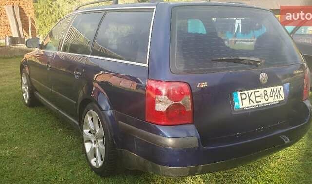 Синий Фольксваген Пассат, объемом двигателя 1.9 л и пробегом 300 тыс. км за 2050 $, фото 3 на Automoto.ua