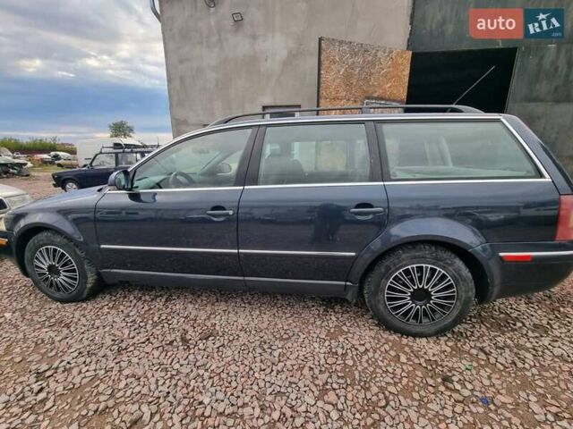 Синий Фольксваген Пассат, объемом двигателя 1.9 л и пробегом 470 тыс. км за 4600 $, фото 4 на Automoto.ua