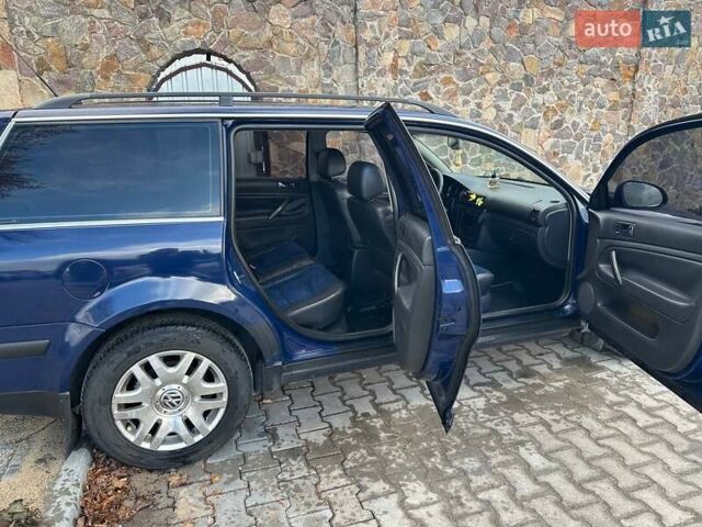 Синий Фольксваген Пассат, объемом двигателя 1.98 л и пробегом 394 тыс. км за 4300 $, фото 4 на Automoto.ua