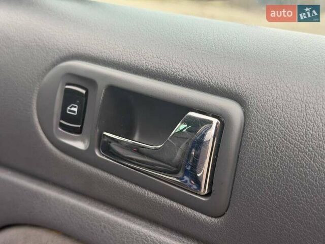 Синий Фольксваген Пассат, объемом двигателя 0 л и пробегом 225 тыс. км за 4490 $, фото 30 на Automoto.ua