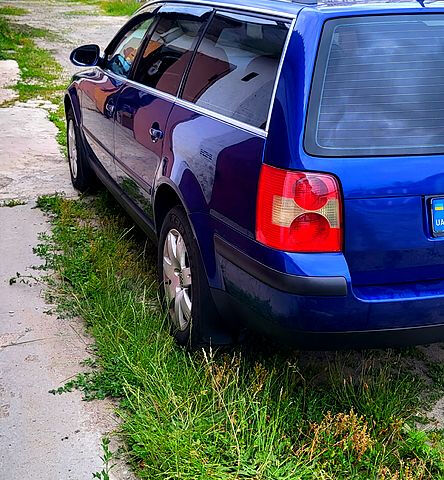 Синій Фольксваген Пассат, об'ємом двигуна 2 л та пробігом 225 тис. км за 5200 $, фото 9 на Automoto.ua