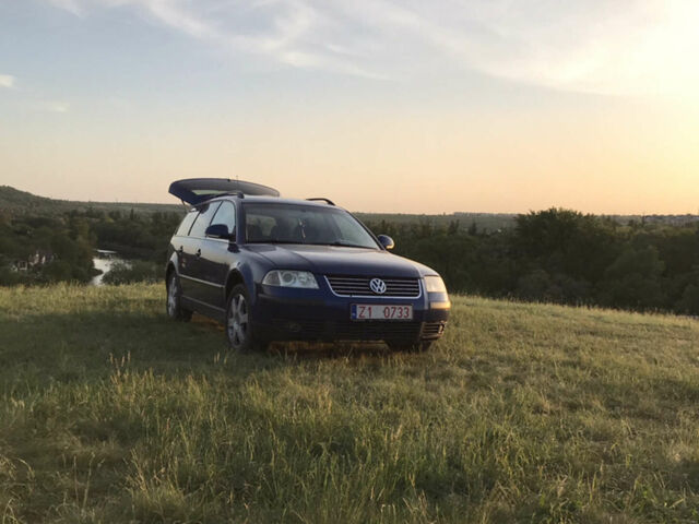 Синій Фольксваген Пассат, об'ємом двигуна 1.9 л та пробігом 287 тис. км за 3100 $, фото 16 на Automoto.ua