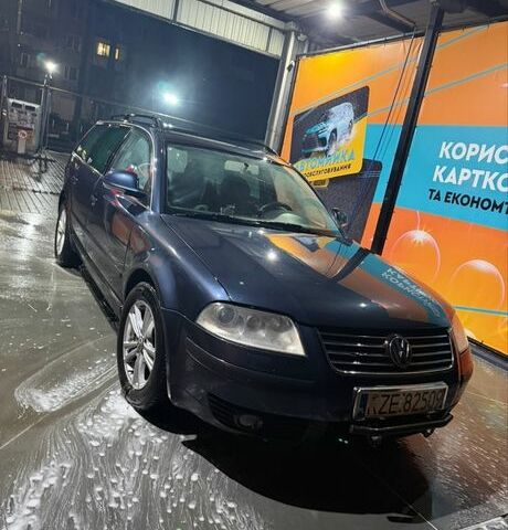 Синий Фольксваген Пассат, объемом двигателя 1.9 л и пробегом 350 тыс. км за 2744 $, фото 3 на Automoto.ua