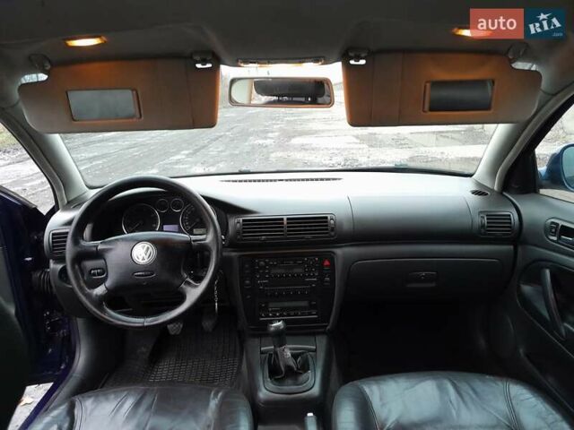 Синій Фольксваген Пассат, об'ємом двигуна 1.9 л та пробігом 367 тис. км за 3650 $, фото 13 на Automoto.ua