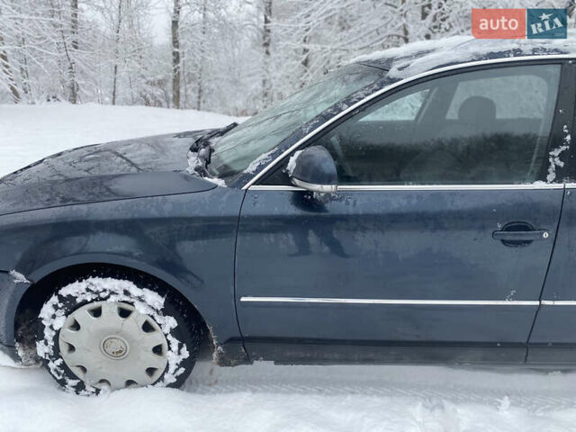 Синій Фольксваген Пассат, об'ємом двигуна 1.9 л та пробігом 350 тис. км за 3000 $, фото 7 на Automoto.ua