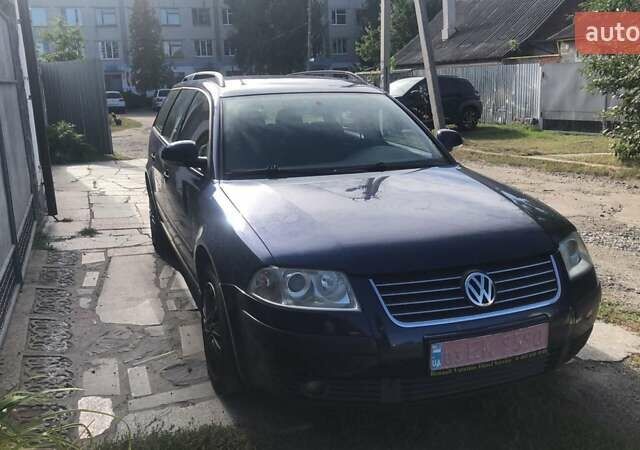 Синий Фольксваген Пассат, объемом двигателя 1.6 л и пробегом 159 тыс. км за 4650 $, фото 5 на Automoto.ua