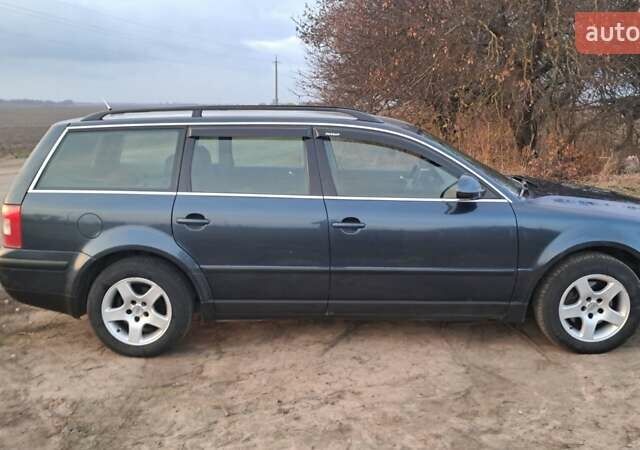 Синий Фольксваген Пассат, объемом двигателя 1.9 л и пробегом 570 тыс. км за 4500 $, фото 7 на Automoto.ua