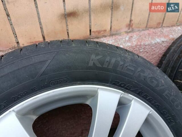 Синій Фольксваген Пассат, об'ємом двигуна 1.6 л та пробігом 237 тис. км за 5400 $, фото 6 на Automoto.ua