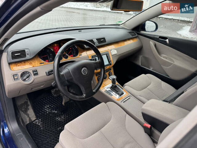 Синий Фольксваген Пассат, объемом двигателя 1.97 л и пробегом 358 тыс. км за 5900 $, фото 10 на Automoto.ua