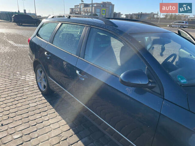 Синий Фольксваген Пассат, объемом двигателя 1.98 л и пробегом 226 тыс. км за 5650 $, фото 2 на Automoto.ua
