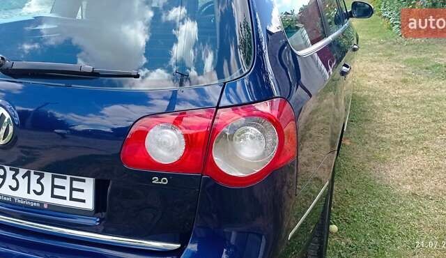 Синій Фольксваген Пассат, об'ємом двигуна 2 л та пробігом 272 тис. км за 7300 $, фото 35 на Automoto.ua