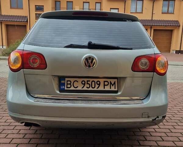 Синій Фольксваген Пассат, об'ємом двигуна 2 л та пробігом 365 тис. км за 5000 $, фото 32 на Automoto.ua