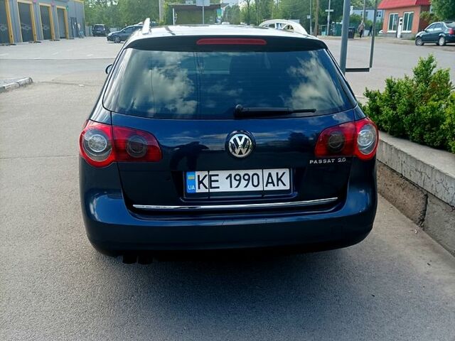 Синий Фольксваген Пассат, объемом двигателя 2 л и пробегом 270 тыс. км за 5400 $, фото 7 на Automoto.ua