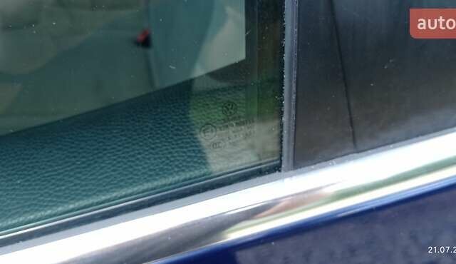 Синій Фольксваген Пассат, об'ємом двигуна 2 л та пробігом 272 тис. км за 7300 $, фото 39 на Automoto.ua