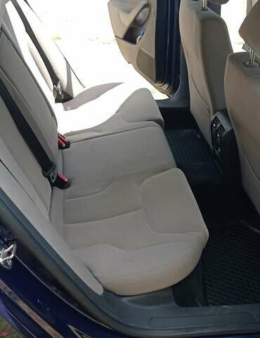 Синій Фольксваген Пассат, об'ємом двигуна 2 л та пробігом 272 тис. км за 7300 $, фото 61 на Automoto.ua