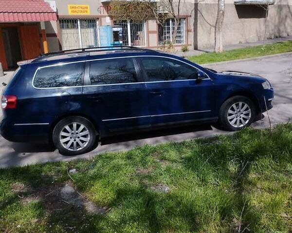 Синій Фольксваген Пассат, об'ємом двигуна 1.97 л та пробігом 356 тис. км за 5900 $, фото 2 на Automoto.ua