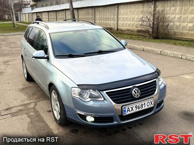 Синій Фольксваген Пассат, об'ємом двигуна 2 л та пробігом 289 тис. км за 5400 $, фото 1 на Automoto.ua