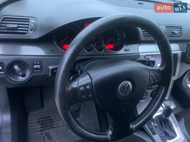 Синий Фольксваген Пассат, объемом двигателя 1.97 л и пробегом 252 тыс. км за 5100 $, фото 24 на Automoto.ua