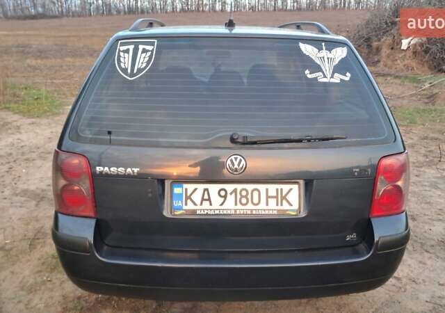 Синий Фольксваген Пассат, объемом двигателя 1.9 л и пробегом 570 тыс. км за 4500 $, фото 6 на Automoto.ua