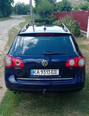 Синій Фольксваген Пассат, об'ємом двигуна 2 л та пробігом 272 тис. км за 7300 $, фото 9 на Automoto.ua
