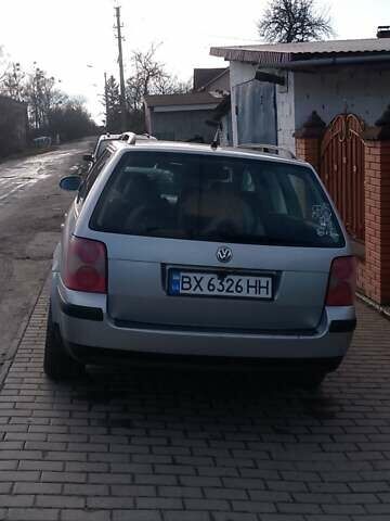 Синий Фольксваген Пассат, объемом двигателя 1.9 л и пробегом 230 тыс. км за 4500 $, фото 3 на Automoto.ua