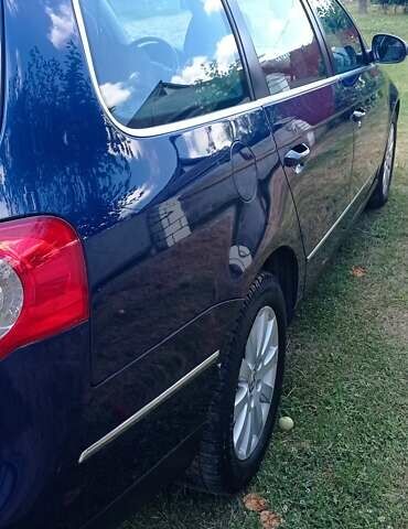 Синій Фольксваген Пассат, об'ємом двигуна 2 л та пробігом 272 тис. км за 7300 $, фото 13 на Automoto.ua