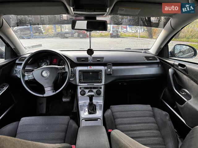 Синій Фольксваген Пассат, об'ємом двигуна 2 л та пробігом 370 тис. км за 5300 $, фото 7 на Automoto.ua