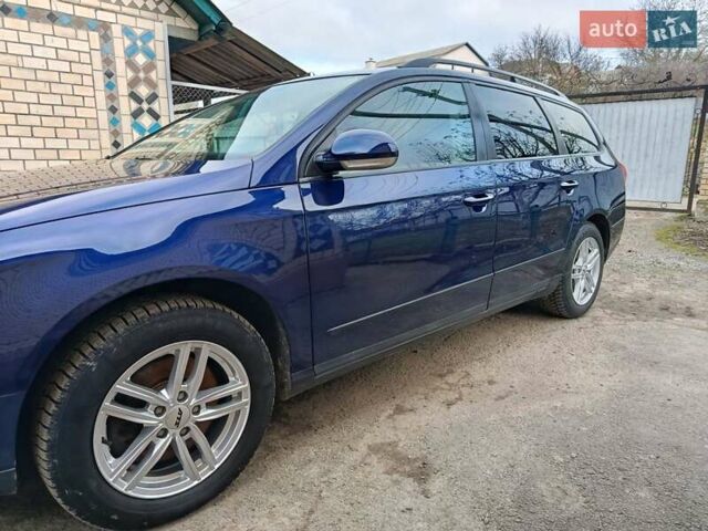 Синій Фольксваген Пассат, об'ємом двигуна 1.6 л та пробігом 237 тис. км за 5400 $, фото 20 на Automoto.ua