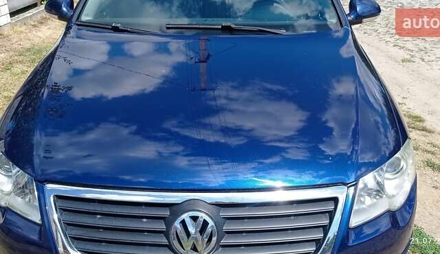 Синій Фольксваген Пассат, об'ємом двигуна 2 л та пробігом 272 тис. км за 7300 $, фото 87 на Automoto.ua