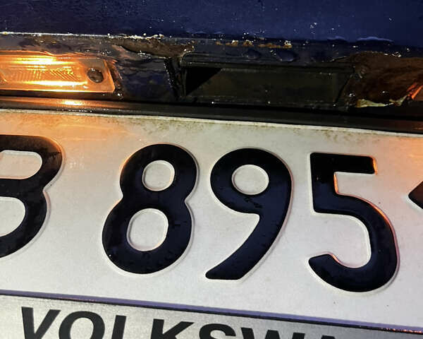 Синій Фольксваген Пассат, об'ємом двигуна 1.97 л та пробігом 290 тис. км за 5000 $, фото 7 на Automoto.ua