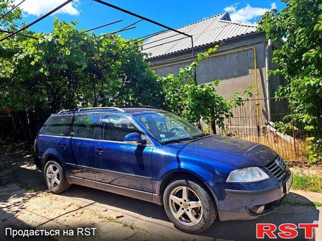 Синій Фольксваген Пассат, об'ємом двигуна 2 л та пробігом 280 тис. км за 2500 $, фото 1 на Automoto.ua