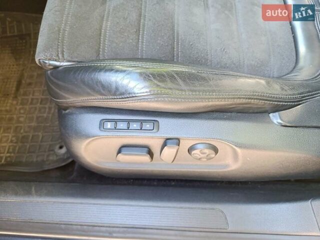 Синий Фольксваген Пассат, объемом двигателя 2 л и пробегом 351 тыс. км за 5800 $, фото 6 на Automoto.ua