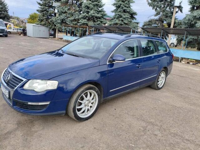 Синий Фольксваген Пассат, объемом двигателя 1.9 л и пробегом 288 тыс. км за 5999 $, фото 4 на Automoto.ua