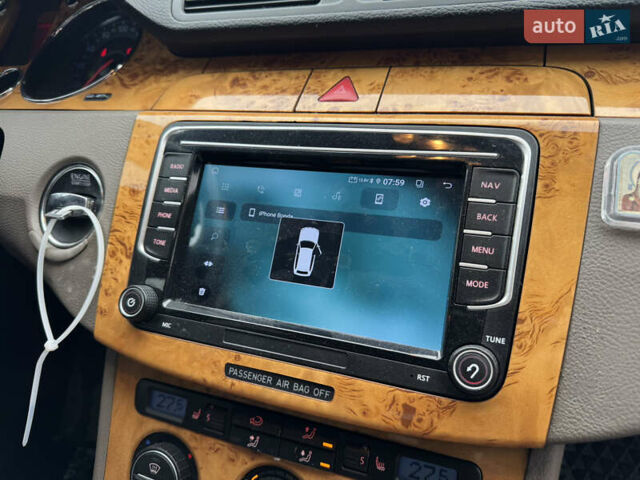 Синий Фольксваген Пассат, объемом двигателя 1.97 л и пробегом 358 тыс. км за 5900 $, фото 19 на Automoto.ua