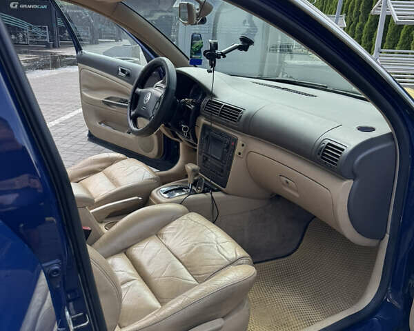 Синий Фольксваген Пассат, объемом двигателя 1.9 л и пробегом 367 тыс. км за 5350 $, фото 11 на Automoto.ua