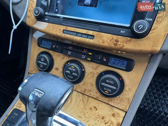 Синий Фольксваген Пассат, объемом двигателя 1.97 л и пробегом 358 тыс. км за 5900 $, фото 17 на Automoto.ua