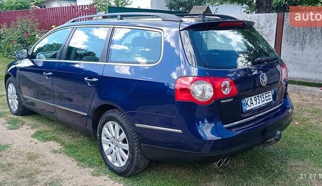Синій Фольксваген Пассат, об'ємом двигуна 2 л та пробігом 272 тис. км за 7300 $, фото 3 на Automoto.ua