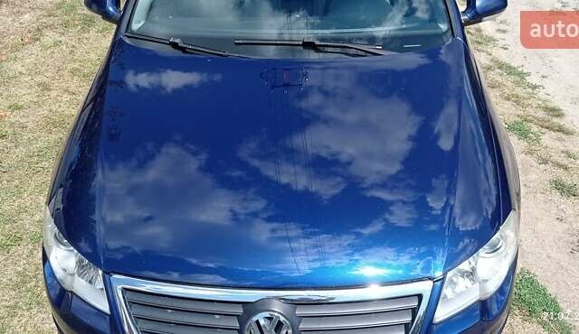 Синій Фольксваген Пассат, об'ємом двигуна 2 л та пробігом 272 тис. км за 7300 $, фото 90 на Automoto.ua