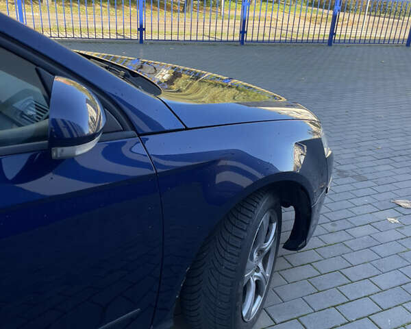 Синий Фольксваген Пассат, объемом двигателя 1.6 л и пробегом 235 тыс. км за 4700 $, фото 9 на Automoto.ua